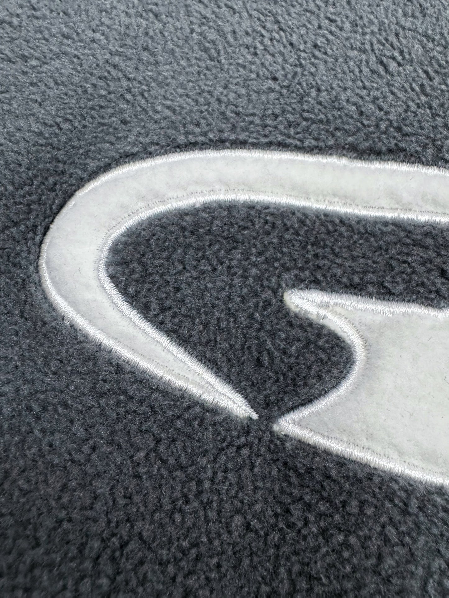 New Men's Autumn Winter Fashion Hooded Plush Embroidered Sweatshirt