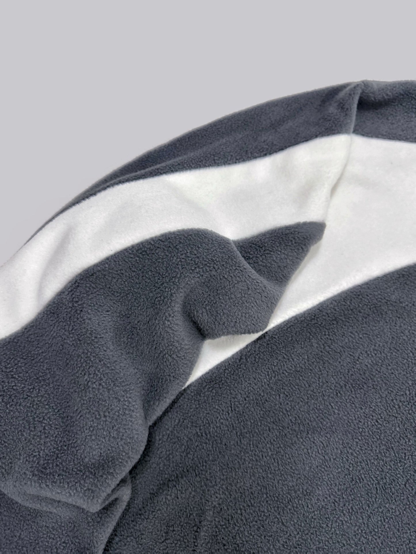 New Men's Autumn Winter Fashion Hooded Plush Embroidered Sweatshirt