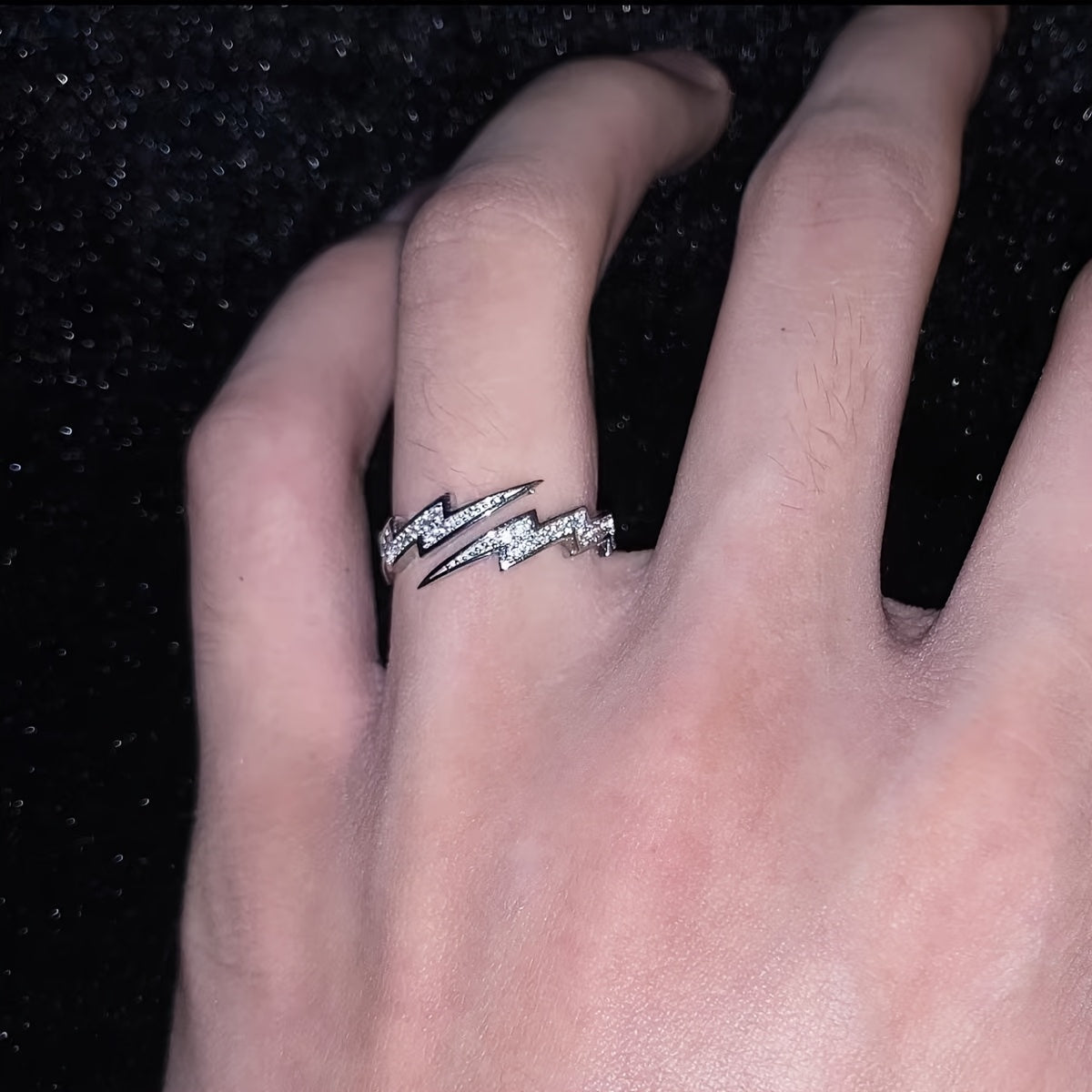 Luxurious Full Shining Lightning Ring